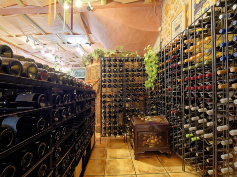 Miden Agan Premium Wine Store, Chania